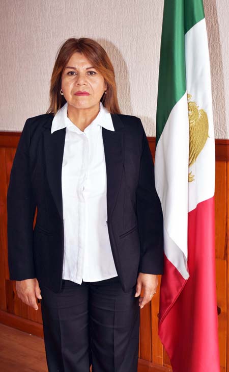 C. Rosa María Parra González 